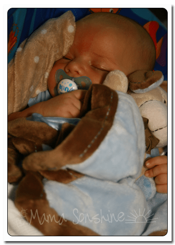 This would be such a sweet picture of Ian, with out that binky!