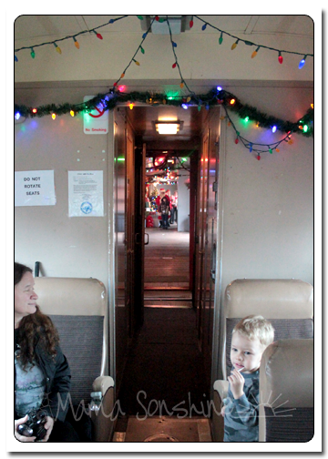 12DaysofXmas2013_train08